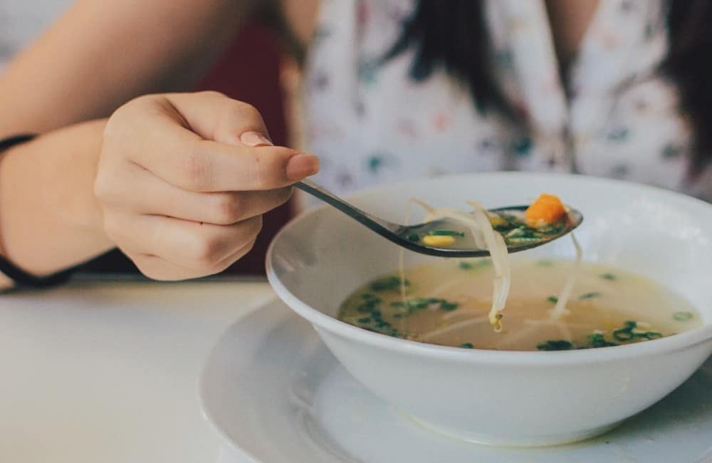 homemade chicken bone broth recipe